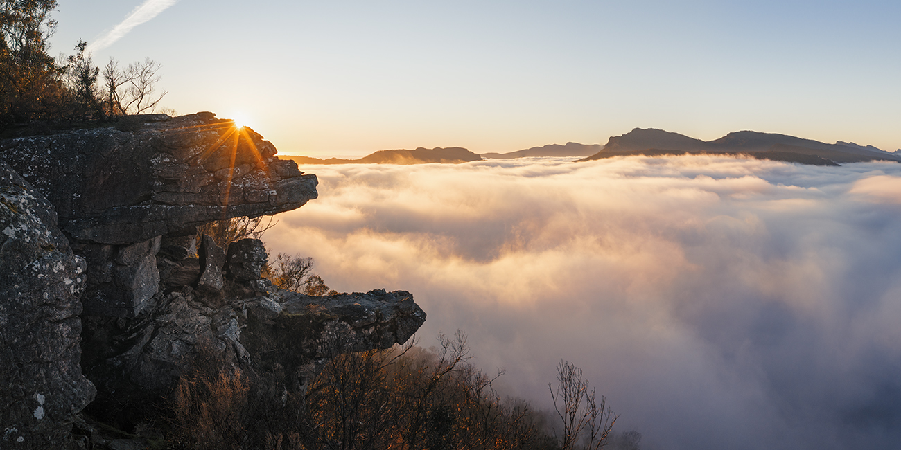 Grampians National Park - Sunrise over the clouds panoramic